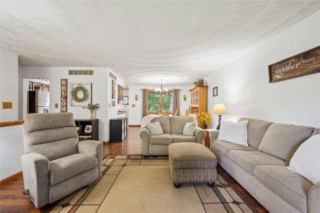 223 Cedar Dr, East Franklin Twp, PA 16201