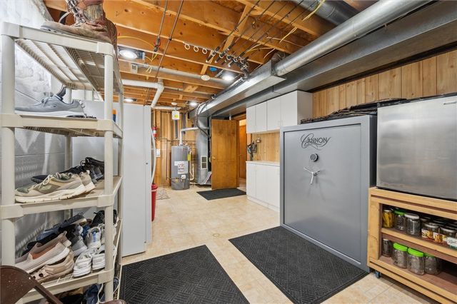 223 Cedar Dr, East Franklin Twp, PA 16201