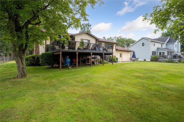 223 Cedar Dr, East Franklin Twp, PA 16201