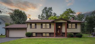 223 Cedar Dr, East Franklin Twp, PA 16201