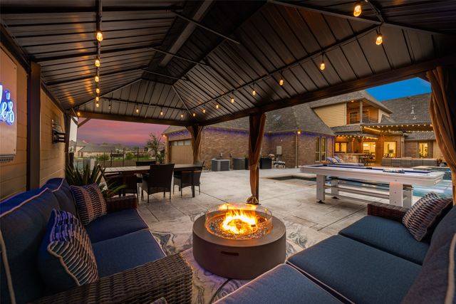 5841 Lakeside Drive, Fort Worth, TX 76179