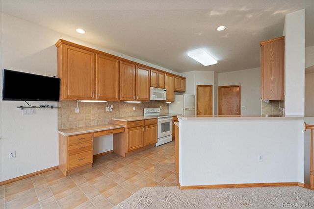 22885 E Canyon Place, Aurora, CO 80016