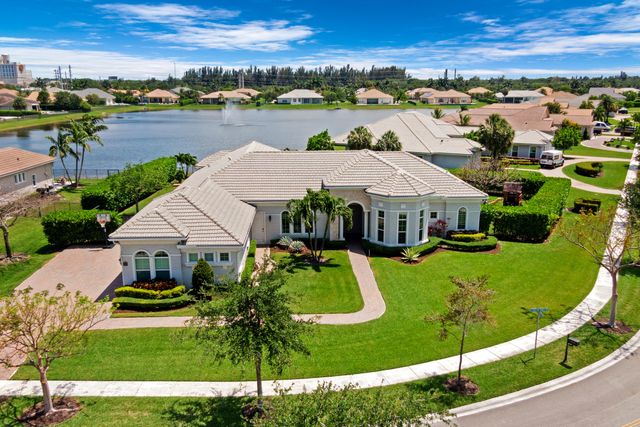 4830 W Sterling Ranch Circle, Davie, FL 33314