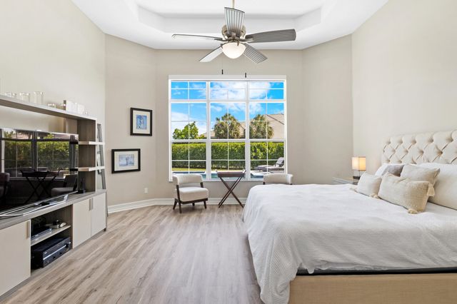 4830 W Sterling Ranch Circle, Davie, FL 33314