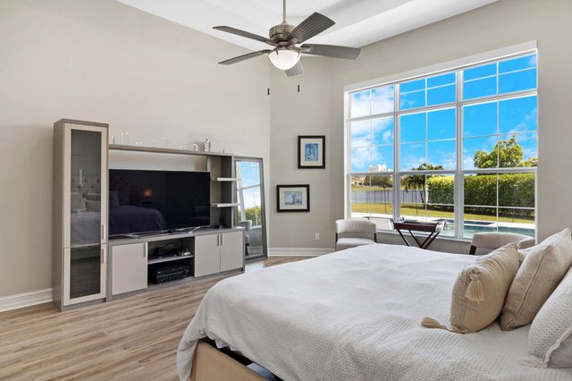 4830 W Sterling Ranch Circle, Davie, FL 33314