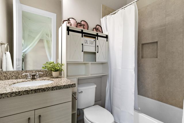 4830 W Sterling Ranch Circle, Davie, FL 33314