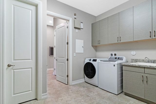 4830 W Sterling Ranch Circle, Davie, FL 33314
