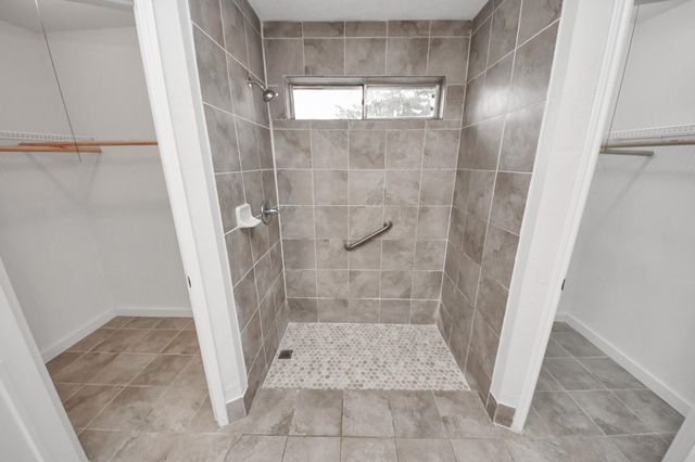 718 Land Grant Drive, Richmond, TX 77406