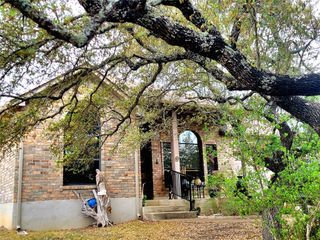 1332 Johnson RD, Canyon Lake, TX 78133