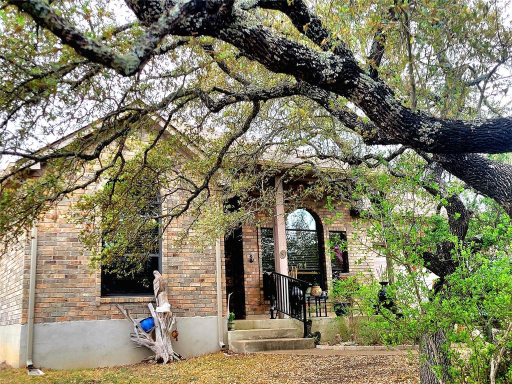 1332 Johnson RD, Canyon Lake, TX 78133