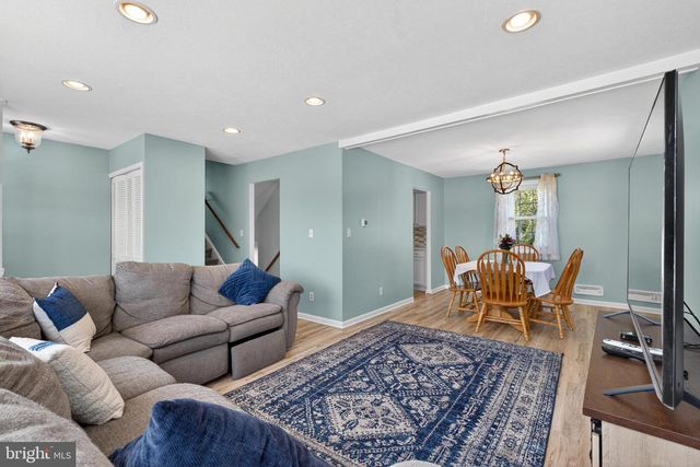 1626 CHARMUTH RD, Lutherville Timonium, MD 21093