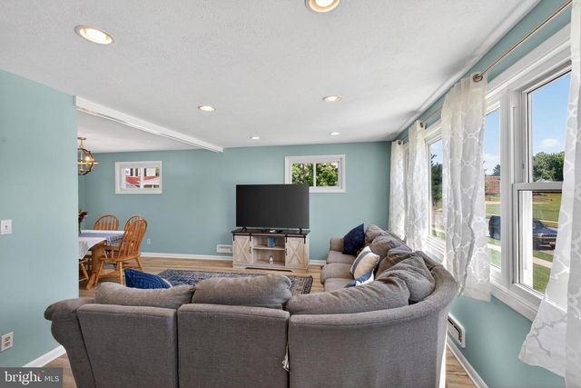 1626 CHARMUTH RD, Lutherville Timonium, MD 21093