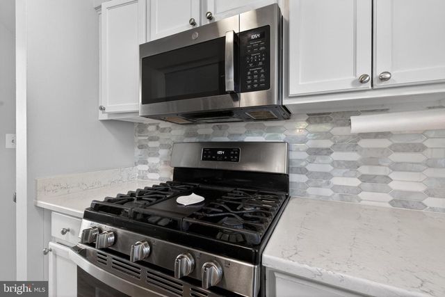1626 CHARMUTH RD, Lutherville Timonium, MD 21093