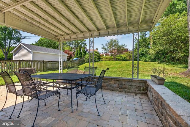1626 CHARMUTH RD, Lutherville Timonium, MD 21093