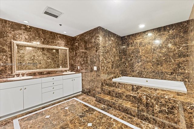 2134 Fisher Island Dr 2134, Miami Beach, FL 33109