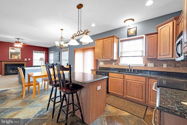 1014 JOSEPHINE DR, Temple, PA 19560