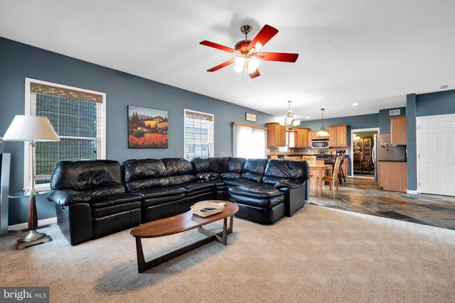 1014 JOSEPHINE DR, Temple, PA 19560