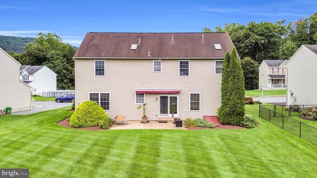 1014 JOSEPHINE DR, Temple, PA 19560