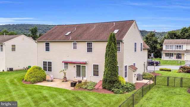 1014 JOSEPHINE DR, Temple, PA 19560