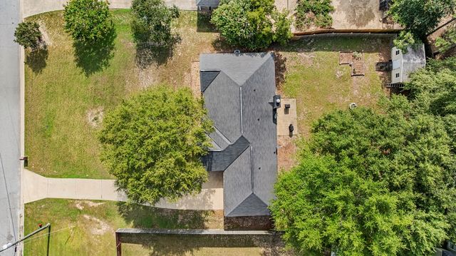 32 Lee Road 2108, Phenix City, AL 36870