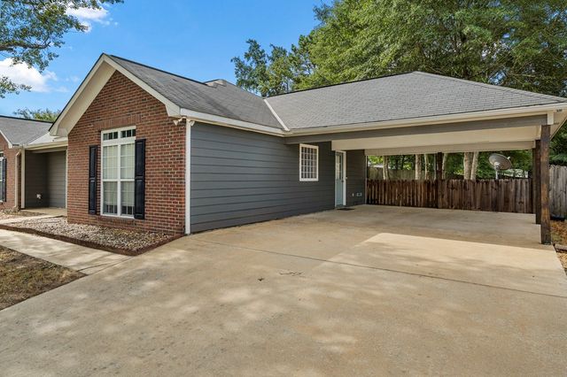 32 Lee Road 2108, Phenix City, AL 36870