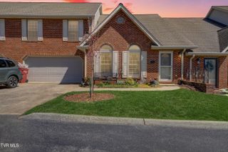 404 East Mountain View Road 104, Johnson City, TN 37601