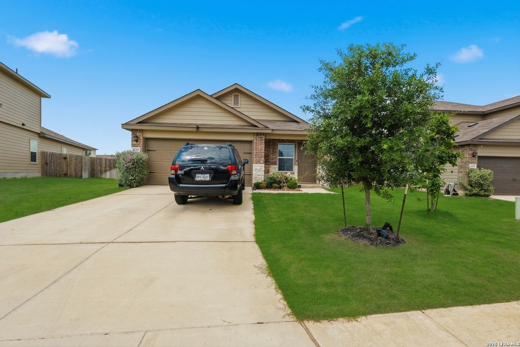 4219 THYME GDN, Von Ormy, TX 78073