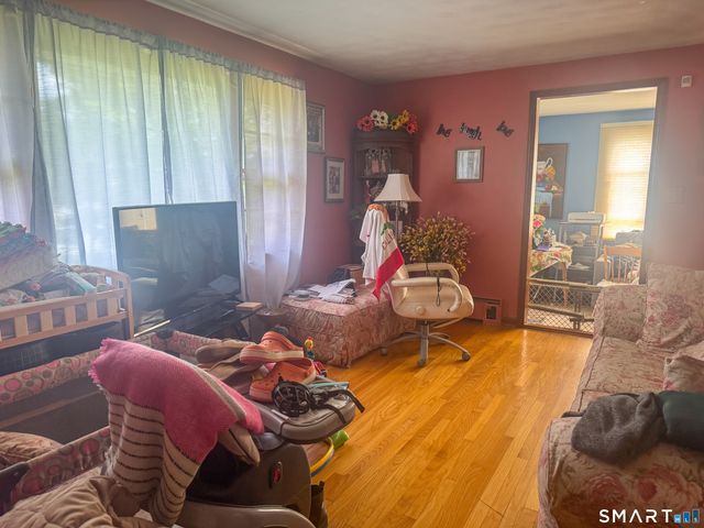 140 Bailey Avenue, Meriden, CT 06451