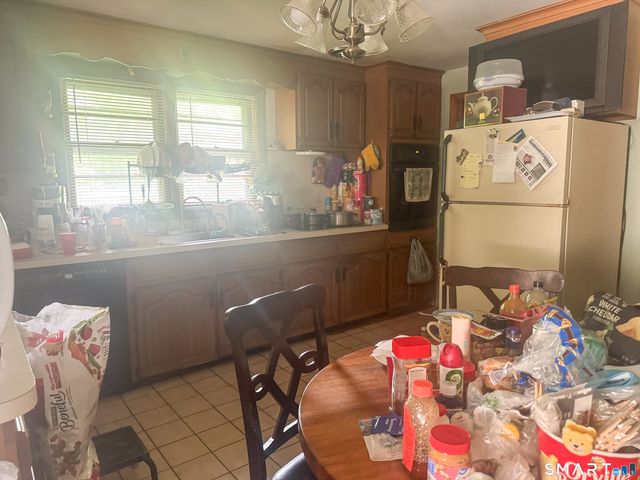 140 Bailey Avenue, Meriden, CT 06451