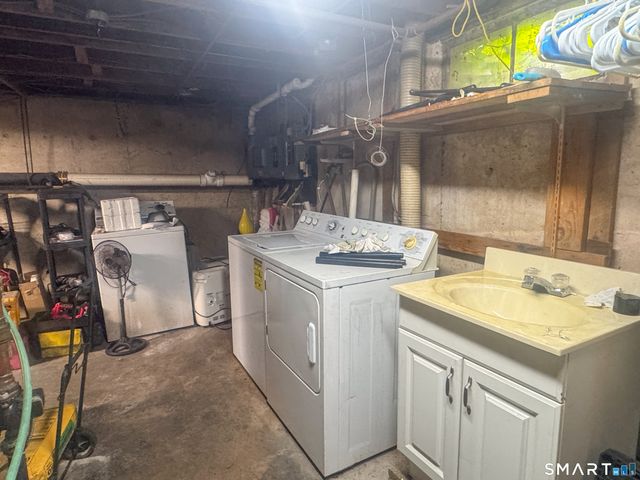 140 Bailey Avenue, Meriden, CT 06451
