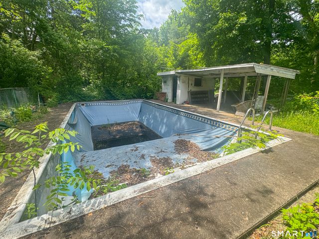 140 Bailey Avenue, Meriden, CT 06451