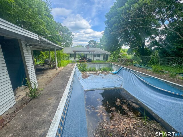 140 Bailey Avenue, Meriden, CT 06451