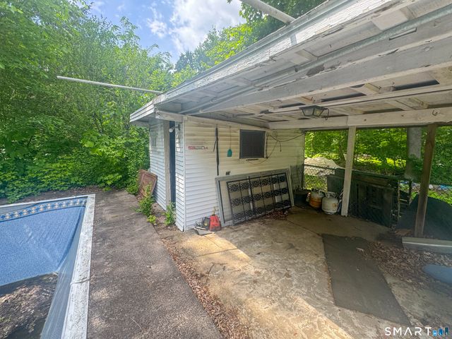 140 Bailey Avenue, Meriden, CT 06451