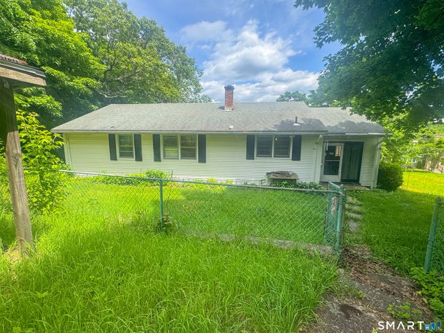 140 Bailey Avenue, Meriden, CT 06451