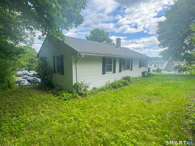140 Bailey Avenue, Meriden, CT 06451