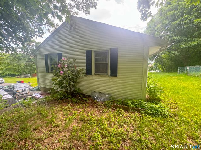 140 Bailey Avenue, Meriden, CT 06451