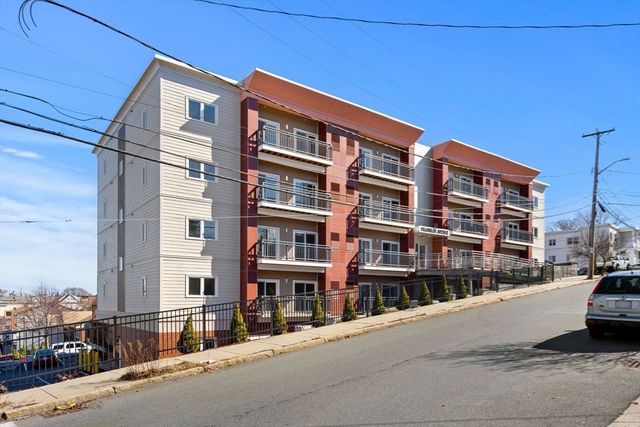 10 Franklin Ave 204, Revere, MA 02151