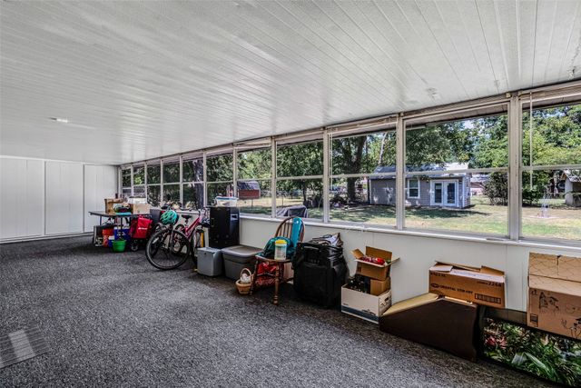 112 Oak Drive, Terrell, TX 75160