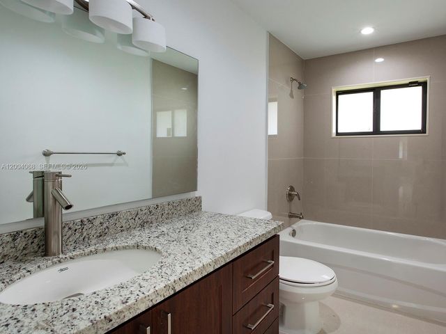 8790 SW 85th St, Miami, FL 33173