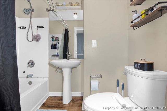 4935 Pinewood Drive, Hope Mills, NC 28348