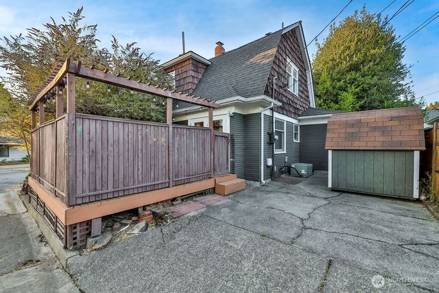 1415 N Steele Street, Tacoma, WA 98406