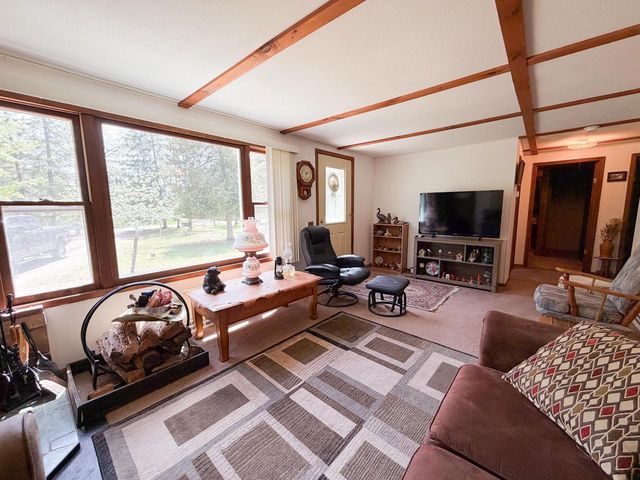 W6248 39th Street, New Lisbon, WI 53950