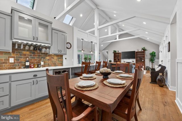 683 GRAVELLY HOLLOW RD, Medford, NJ 08055