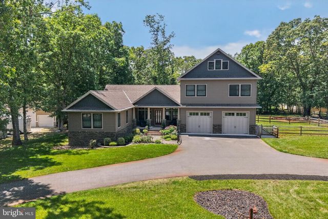 683 GRAVELLY HOLLOW RD, Medford, NJ 08055