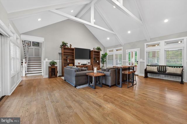 683 GRAVELLY HOLLOW RD, Medford, NJ 08055