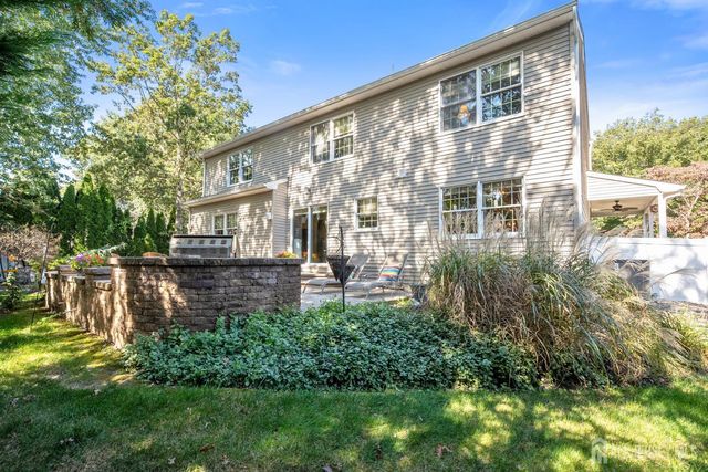 12 Ellingham Avenue, Monroe, NJ 08831