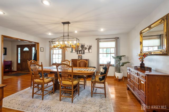 12 Ellingham Avenue, Monroe, NJ 08831