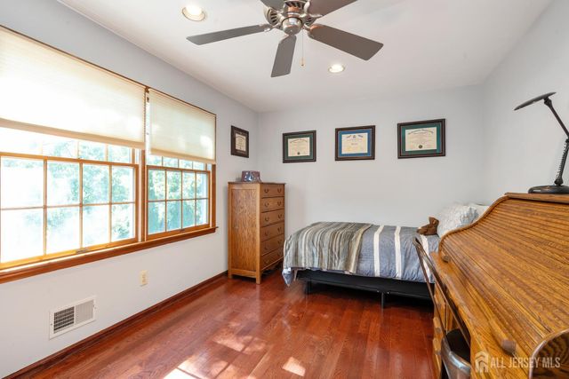 12 Ellingham Avenue, Monroe, NJ 08831