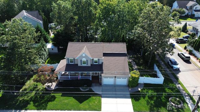 12 Ellingham Avenue, Monroe, NJ 08831