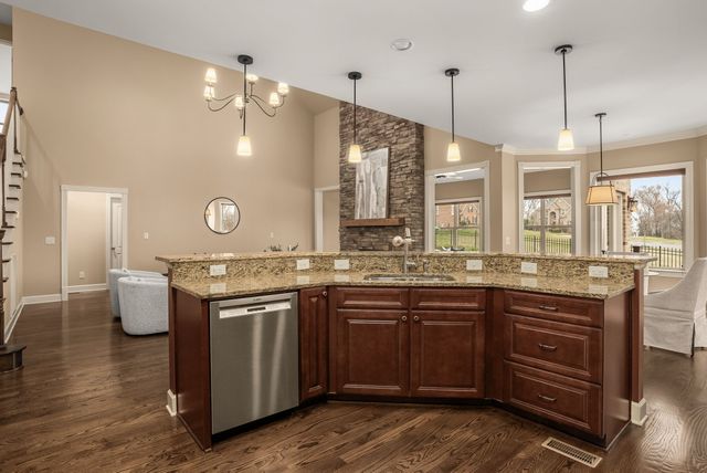 9610 Rittenberry Dr, Brentwood, TN 37027